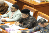Suasana rapat kerja Komite III DPD RI bersama Komisi VIII DPR RI membahas RUU Perubahan Ketiga atas UU No.8 Tahun 2019 tentang Penyelenggaraan Ibadah Haji dan Umrah.