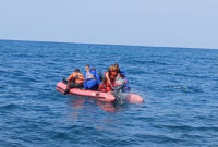 Tim Sar Gabungan saat mencari seorang penyelam yang dilaporkan hilang di perairan Pantai Elong-Elong, Desa Bilok Petung, Kecamatan Sembalun, Lombok Timur.