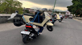 Ini tips bawa barang dengan sepeda motor agar nyaman dan aman.
