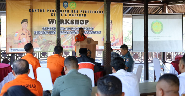 Basarnas saat menggelar kegiatan Pemberdayaan Kelompok Masyarakat di Bidang Pencarian dan Pertolongan, serta bimtek SAR bagi masyarakat di wilayah TNGR, yang diselenggarakan di Sembalun Lawang, Kecamatan Sembalun, Kabupaten Lombok Timur, NTB.