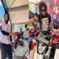 Booth pameran sepeda motor Honda menawarkan program spesial untuk pengunjung.