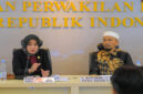 Wakil Ketua Komite III DPD RI Erni Daryanti (kiri) saat RDP dengan Rumah Sakit Ketergantungan Obat (RSKO) Jakarta, di Gedung DPD RI, Kompleks Parlemen Senayan Jakarta, Senin (8/9/2025).