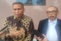 Rofiq Ashari (kiri) dan Dr Eko Sembodo (kanan).