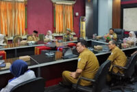 Bupati LAZ dan jajaran saat video conference (Vicon) bersama Mendagri Tito Karnavian.