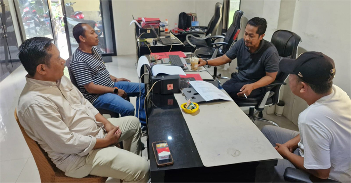 Suasana saat dilakukan BAP di Mapolres Loteng.