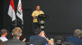 Gubernur NTB, Lalu Muhamad Iqbal saat menyampaikan sambutan di sela-sela acara penerimaan kunjungan kehormatan IFRC bersama Donor Advisory Group (DAG), di Kantor Pusat Bank NTB Syariah, Jalan Udayana Mataram, Kamis (16/10/2025).