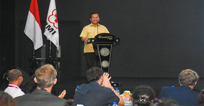 Gubernur NTB, Lalu Muhamad Iqbal saat menyampaikan sambutan di sela-sela acara penerimaan kunjungan kehormatan IFRC bersama Donor Advisory Group (DAG), di Kantor Pusat Bank NTB Syariah, Jalan Udayana Mataram, Kamis (16/10/2025).