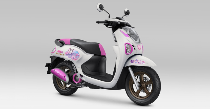 Honda Scoopy.
