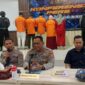 Suasana konferensi pers kasus Brigadir Esco di Mapolres Lobar.