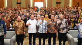 Suasana pose bersama  di sela-sela pembukaan Kongres AFEBI ke-XIII, di Aruna Senggigi Resort & Convention, Senggigi, Lobar, Kamis (27/11/2025).
