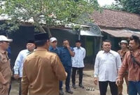 Terlihat aktivias sosial saat turut mengawal pengajuan bantuan terhadap warga penyandang disabilitas di Desa Jagaraga, Kecamatan Kuripan, Lobar.