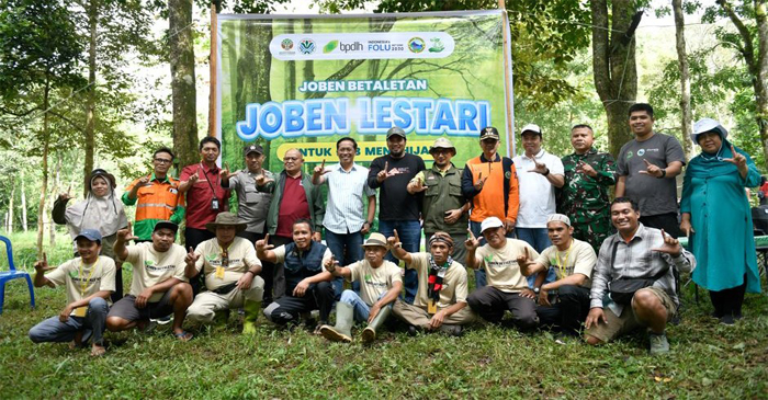 Salah satu mitra strategis unggulan Bank NTB Syariah, Proklim Mart Joben Lestari berhasil meraih Gold Awards dalam ajang bergengsi Asia ESG Positive Impact Awards 2025 kategori Biodiversity Conservation yang di selenggarakan di Malaysia, 6 November 2025.