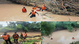 Tim SAR Gabungan saat mencari korban yang dilaporkan hilang terseret arus banjir di sungai wilayah Kelurahan Kumbe, Kecamatan Rasanae Timur, Kota Bima.