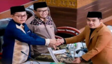 Suasana rapat paripurna DPRD Loteng, di ruang sidang utama DPRD Loteng, Selasa (18/11/2025).