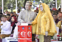 Gubernur NTB, Lalu Muhamad Iqbal didampingi Wagub NTB, Hj Indah Dhamayanti Putri saat syukuran HUT NTB ke-67 di halaman Kampus IPDN NTB, Puyung–Praya, Kabupaten Lombok Tengah, Rabu (17/12/2025). 