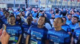 Suasana kegiatan Mandalika Korpri Fun Night Run 2025, yang diadakan di Kawasan Kuta Mandalika, Kabupaten Lombok Tengah (Loteng), pada Sabtu (6/12/2025).