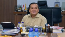 Gubernur NTB, Lalu Muhamad Iqbal.
