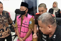 Ini oknum PPK Dinsos Lobar yang ditahan Kejari Mataram gegara tersandung dugaan korupsi sebesar Rp1,7 miliar.