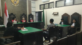 Suasana sidang kasus penipuan di PN Mataram.