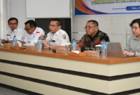 Wabup Lotim, HM Edwin Hadiwijaya (tengah) saat membuka kegiatan pendampingan analisis situasi dalam aksi konvergensi pencegahan dan percepatan penurunan stunting di Kabupaten Lotim, di Ruang Rapat Bappeda Lotim, Rabu (28/1/2026).