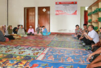 Gubernur NTB, Lalu Muhamad Iqbal saat berkunjung ke Koperasi Desa Merah Putih (KDMP) Jembatan Kembar Timur, Kecamatan Lembar, Kabupaten Lombok Batat (Lobar), Kamis (26/2/2026)