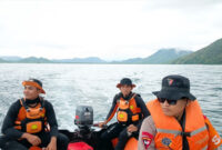Tim SAR gabungan terus mengintensifkan pencarian terhadap balita yang hilang di Pantai Poto Batu.