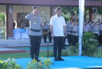 Kapolda NTB, Irjen Pol. Edy Murbowo saat ,memimpin Apel Gelar Pasukan Operasi Ketupat 2026, di Lapangan Tribun Bhara Daksa Polda NTB, Kamis (12/3/2026).