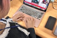 Pameran digital ini dapat diakses melalui website resmi: https://mayohondantb-expo.com