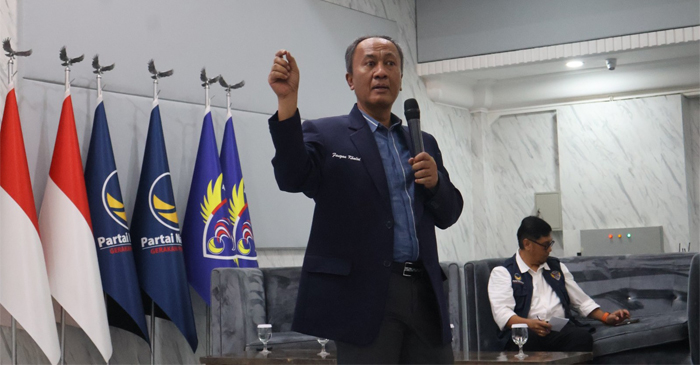 Anggota DPR RI Fraksi NasDem, H. Fauzan Khalid saat menjadi pembicara Bimtek Anggota DPRD Fraksi NasDem Provinsi, Kabupaten dan Kota serta Pendidikan Politik Struktur Partai NasDem se-Provinsi Jawa Tengah dan Jawa Barat, di Jakarta, pada Jumat (24/4/2026).