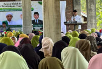 Anggota DPR RI Fraksi NasDem, H. Fauzan Khalid saat menghadiri pembukaan majelis taklim di Desa Batu Jangkih, Kecamatan Praya Barat Daya, Kabupaten Lombok Tengah, Minggu (3/5/2026).