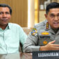 M. Sahril Amin (kiri) dan Komjen Pol Karyoto (kanan).