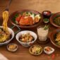 Pesta Rasa Nusantara menghadirkan tujuh menu yang terinspirasi dari hidangan populer berbagai daerah di Indonesia, mulai dari Nasi Campur Bali, Nasi Ayam Taliwang, Nasi Ayam Woku, Nasi Campur Cakalang, Mie Kangkung Jakarta, Tahu Gejrot, hingga Bajigur.