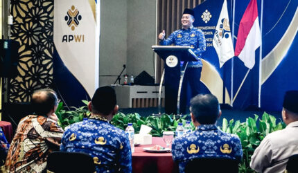 Gubernur NTB Saat Acara Puncak Jamnas APWI
