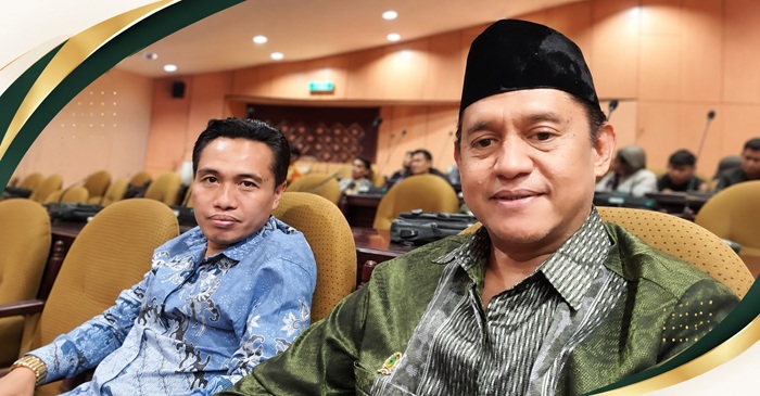 Samianto (kiri) dan SB Hamid (kanan) saat menghadiri Simposium Nasional 60 Tahun KAHMI bertema “KAHMI untuk Kedaulatan Bangsa” yang digelar di Gedung Nusantara V MPR/DPR/DPD RI, Kompleks Parlemen Senayan, Jakarta, 9–10 September 2026.