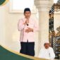 Wabup Lombok Timur, H. Moh. Edwin Hadiwijaya saat menghadiri peringatan Maulid Nabi Muhammad SAW, di Masjid Jami’ Baiturrahman Denggen, Kecamatan Selong, Jumat (11/9/2026).