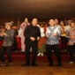 Gubernur NTB, Lalu Muhamad Iqbal bersama Kepala Dinas Kebudayaan NTB, Muhamad Ihwan, saat hadir dalam pembukaan Temu Karya Taman Budaya se-Indonesia ke-25 di Concert Hall Taman Budaya Yogyakarta, Senin malam (28/9/2026).
