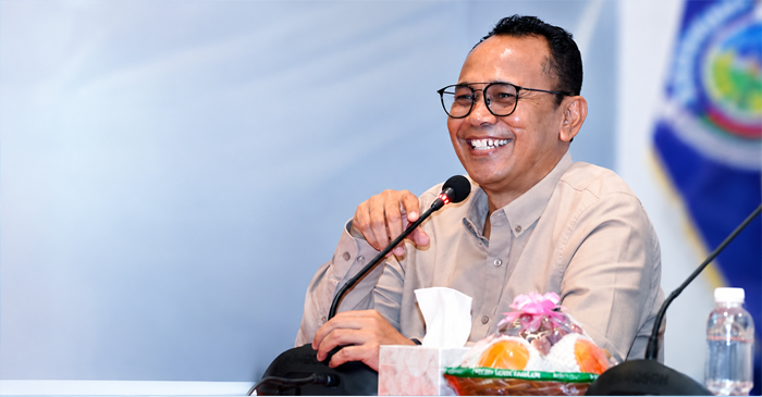 Dr. H. Ahsanul Khalik.