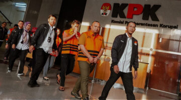 KPK tahan lima tersangka dalam perkara dugaan korupsi penggunaan Dana Siap Pakai (DSP) di lingkungan BNPB.